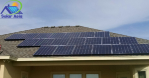 Lắp đặt điện năng lượng mặt trời trên mái nhà.